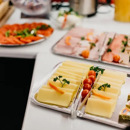 Bed & Breakfast Cilantro